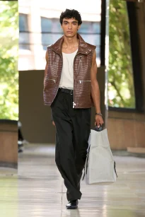 00012-hermes-spring-2026-menswear-credit-gorunway