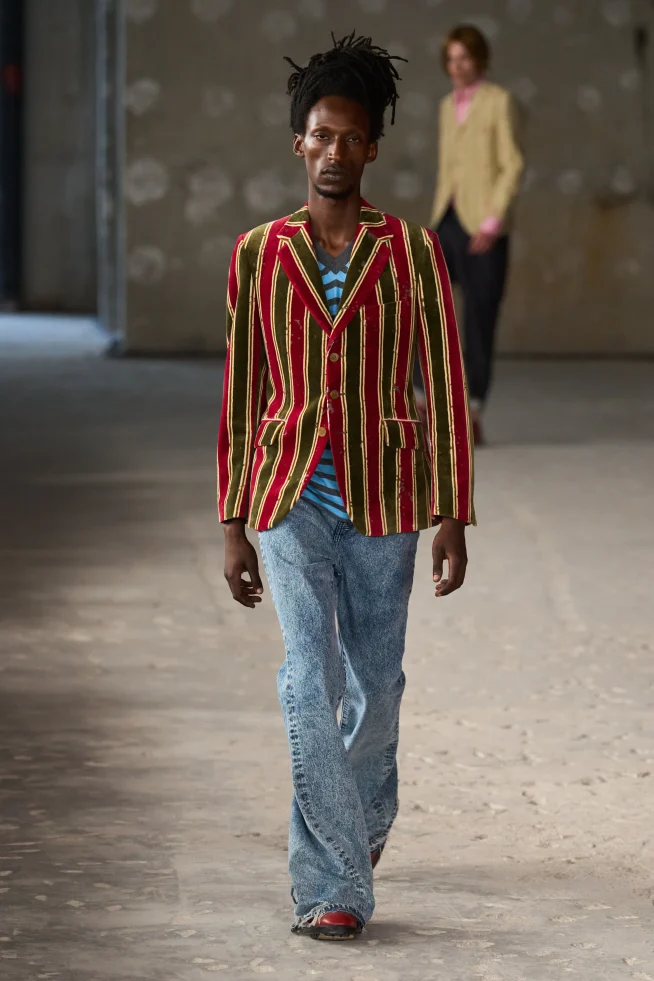00012-junya-watanabe-spring-2026-menswear-credit-gorunway