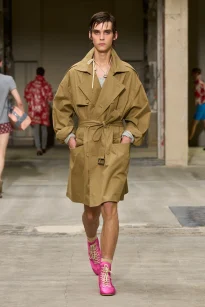 00013-dries-van-noten-spring-2026-menswear-credit-gorunway