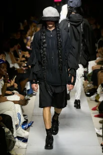 00014-comme-des-garcons-homme-plus-spring-2026-menswear-credit-gorunway