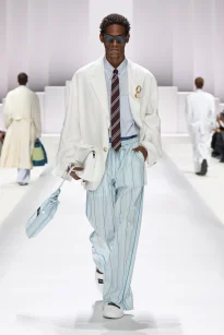 00015-dolce-and-gabbana-spring-2026-menswear-credit-gorunway