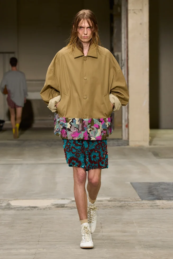 00015-dries-van-noten-spring-2026-menswear-credit-gorunway