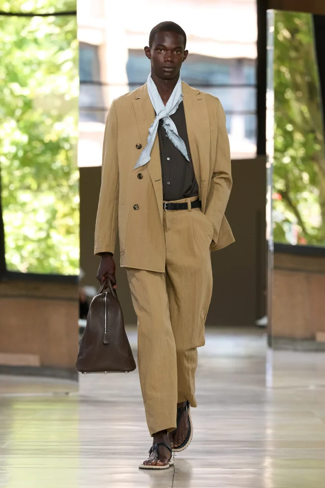 00015-hermes-spring-2026-menswear-credit-gorunway