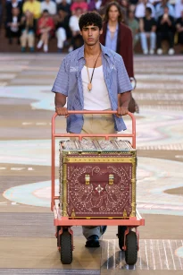 00015-louis-vuitton-spring-2026-menswear-credit-gorunway