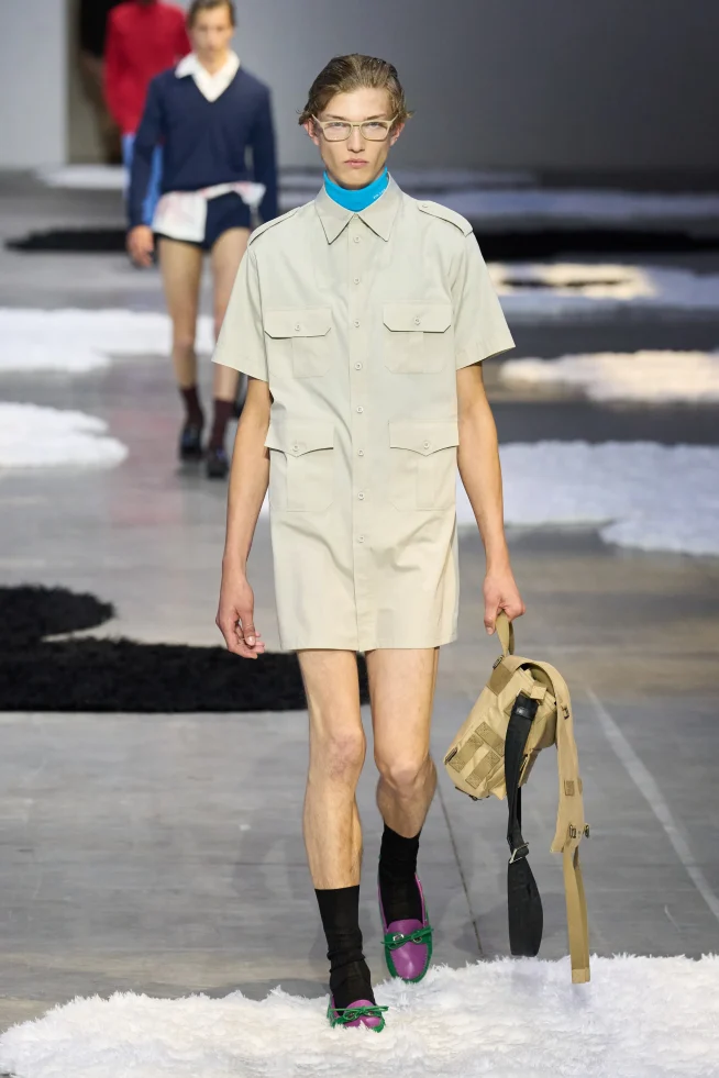00015-prada-spring-2026-menswear-credit-gorunway