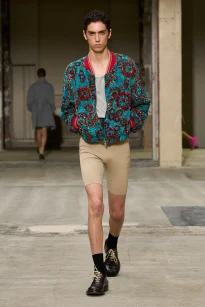 00016-dries-van-noten-spring-2026-menswear-credit-gorunway