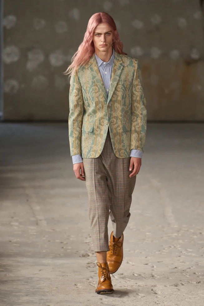 00016-junya-watanabe-spring-2026-menswear-credit-gorunway