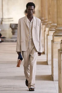 00017-auralee-spring-2026-menswear-credit-gorunway