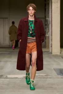 00021-dries-van-noten-spring-2026-menswear-credit-gorunway