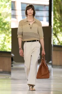 00023-hermes-spring-2026-menswear-credit-gorunway
