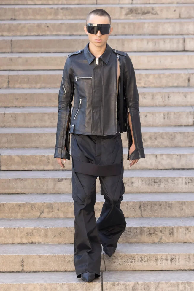 00023-rick-owens-spring-2026-menswear-credit-owenscorp