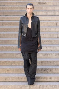 00024-rick-owens-spring-2026-menswear-credit-owenscorp