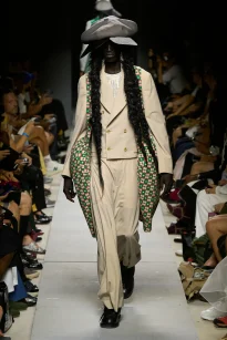 00026-comme-des-garcons-homme-plus-spring-2026-menswear-credit-gorunway