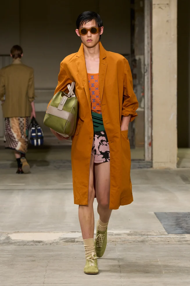 00026-dries-van-noten-spring-2026-menswear-credit-gorunway