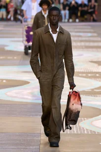 00026-louis-vuitton-spring-2026-menswear-credit-gorunway