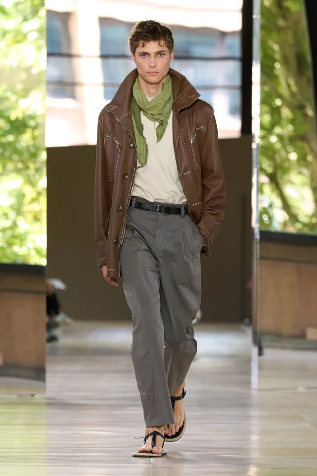 00028-hermes-spring-2026-menswear-credit-gorunway