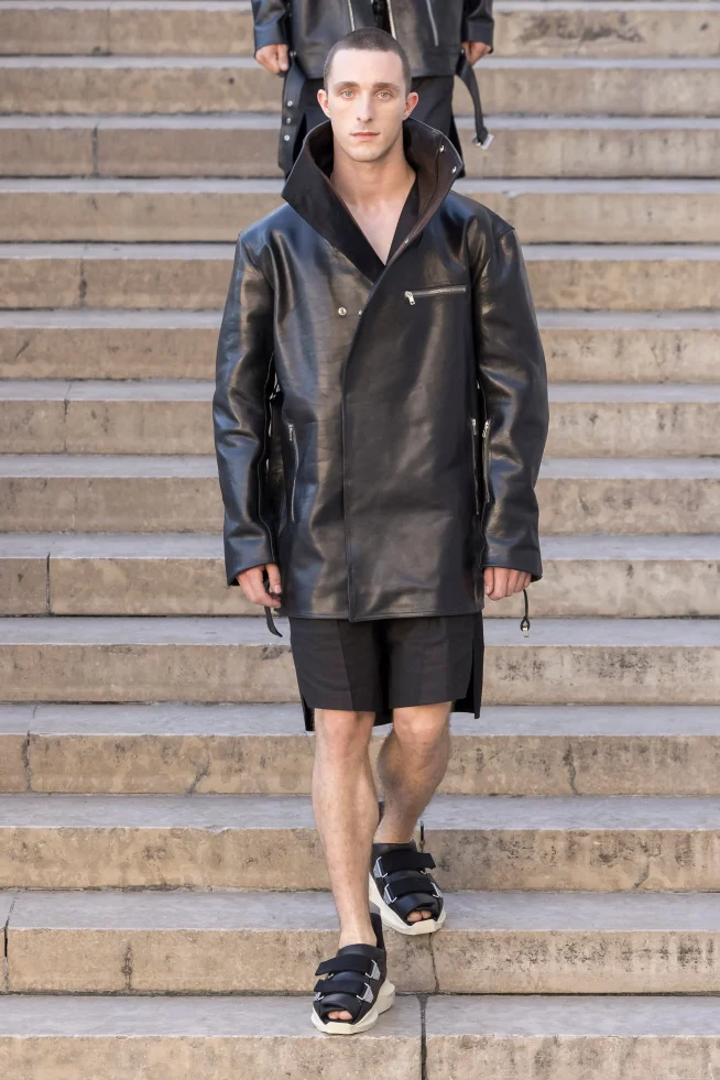 00028-rick-owens-spring-2026-menswear-credit-owenscorp