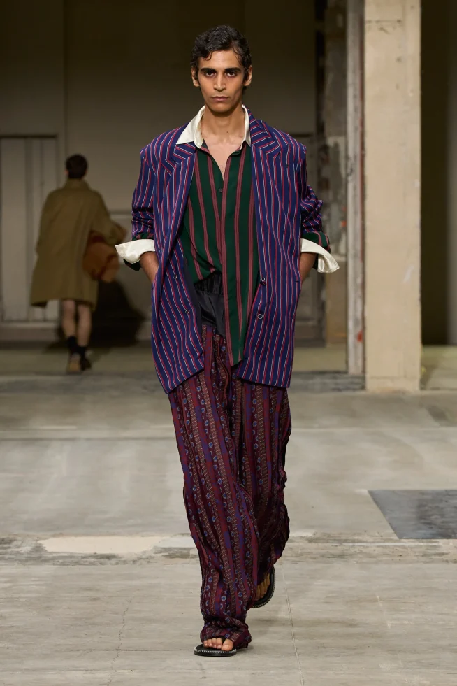 00030-dries-van-noten-spring-2026-menswear-credit-gorunway