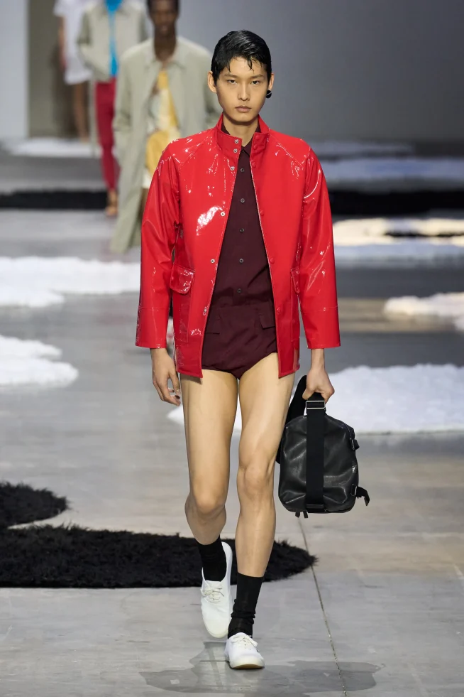 00033-prada-spring-2026-menswear-credit-gorunway