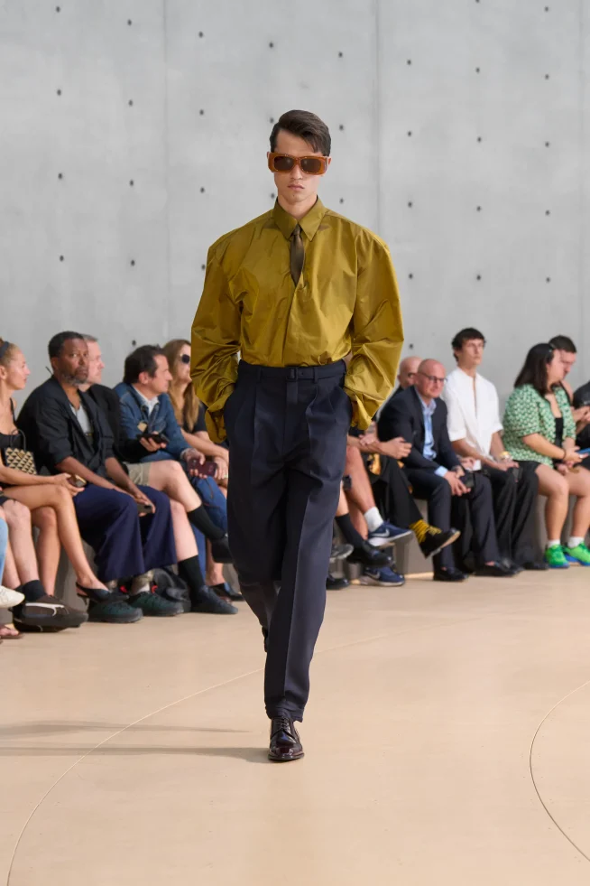 00035-saint-laurent-spring-2026-menswear-credit-gorunway