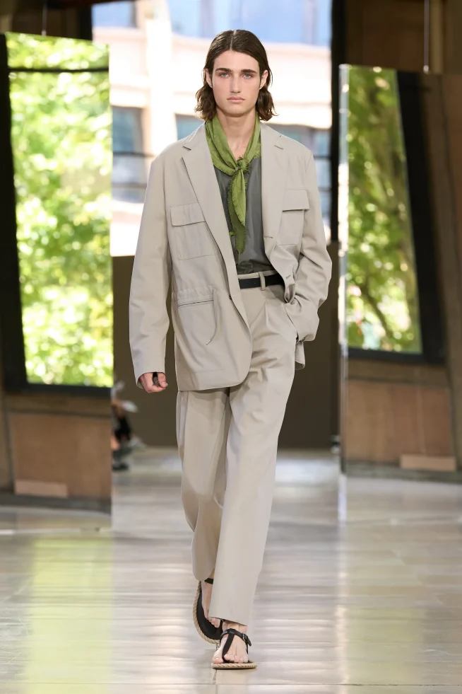 00036-hermes-spring-2026-menswear-credit-gorunway