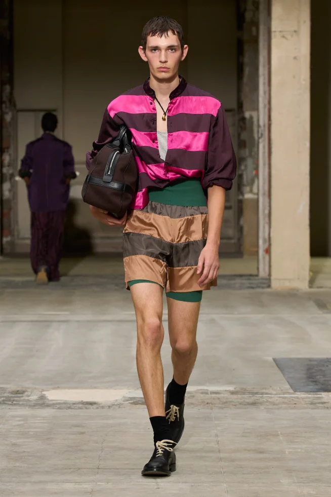 00037-dries-van-noten-spring-2026-menswear-credit-gorunway