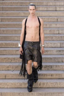 00040-rick-owens-spring-2026-menswear-credit-owenscorp