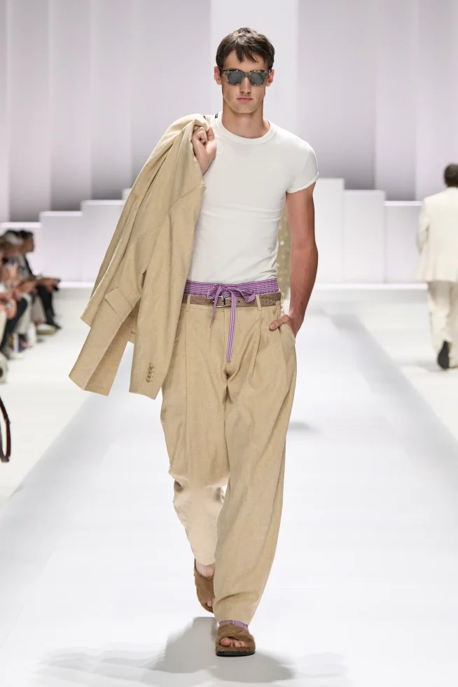 00043-dolce-and-gabbana-spring-2026-menswear-credit-gorunway