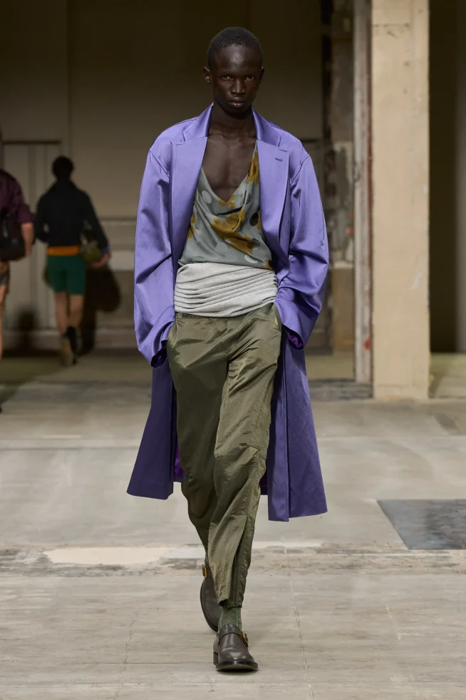 00043-dries-van-noten-spring-2026-menswear-credit-gorunway