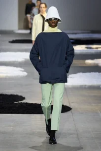 00047-prada-spring-2026-menswear-credit-gorunway