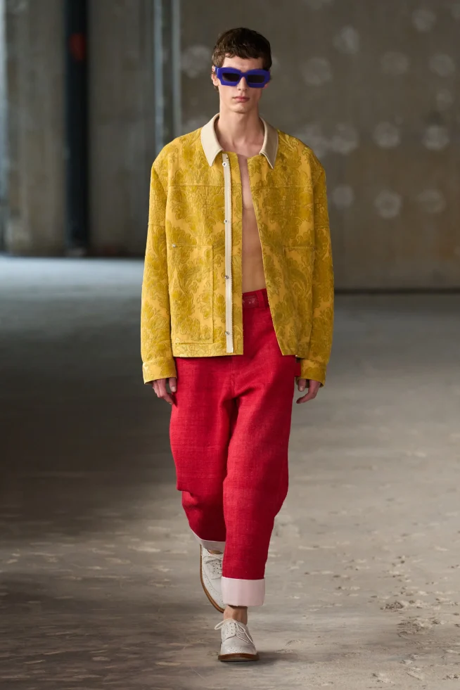 00049-junya-watanabe-spring-2026-menswear-credit-gorunway