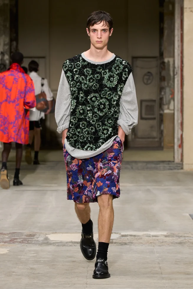 00053-dries-van-noten-spring-2026-menswear-credit-gorunway