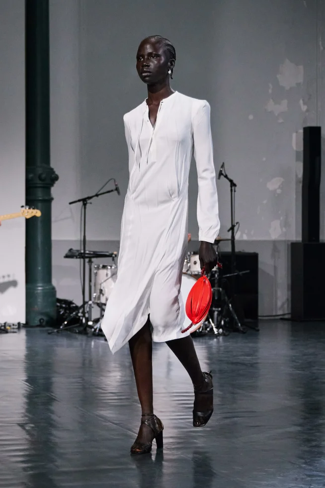 00053-lemaire-spring-2026-menswear-credit-gregoire-avenel