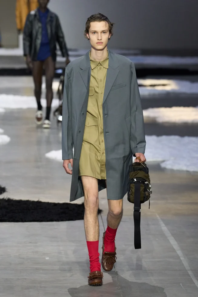 00053-prada-spring-2026-menswear-credit-gorunway
