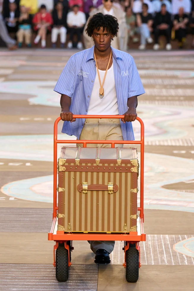 00064-louis-vuitton-spring-2026-menswear-credit-gorunway