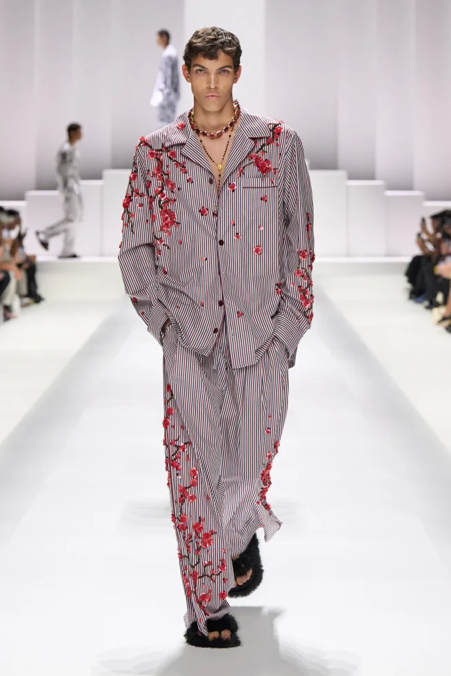 00065-dolce-and-gabbana-spring-2026-menswear-credit-gorunway