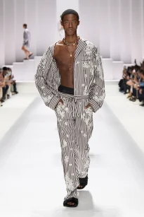 00069-dolce-and-gabbana-spring-2026-menswear-credit-gorunway