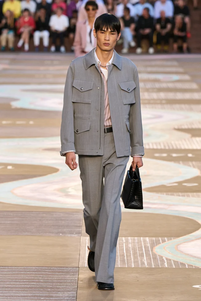 00069-louis-vuitton-spring-2026-menswear-credit-gorunway