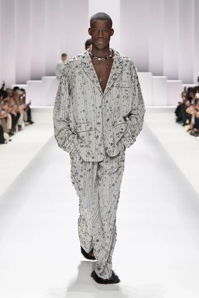 00074-dolce-and-gabbana-spring-2026-menswear-credit-gorunway