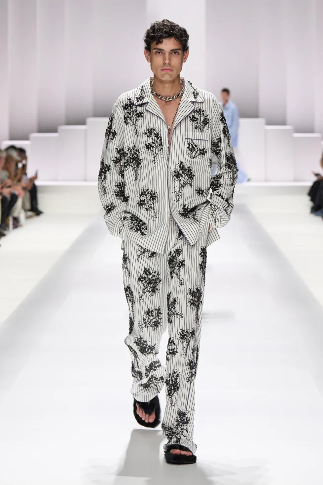 00075-dolce-and-gabbana-spring-2026-menswear-credit-gorunway