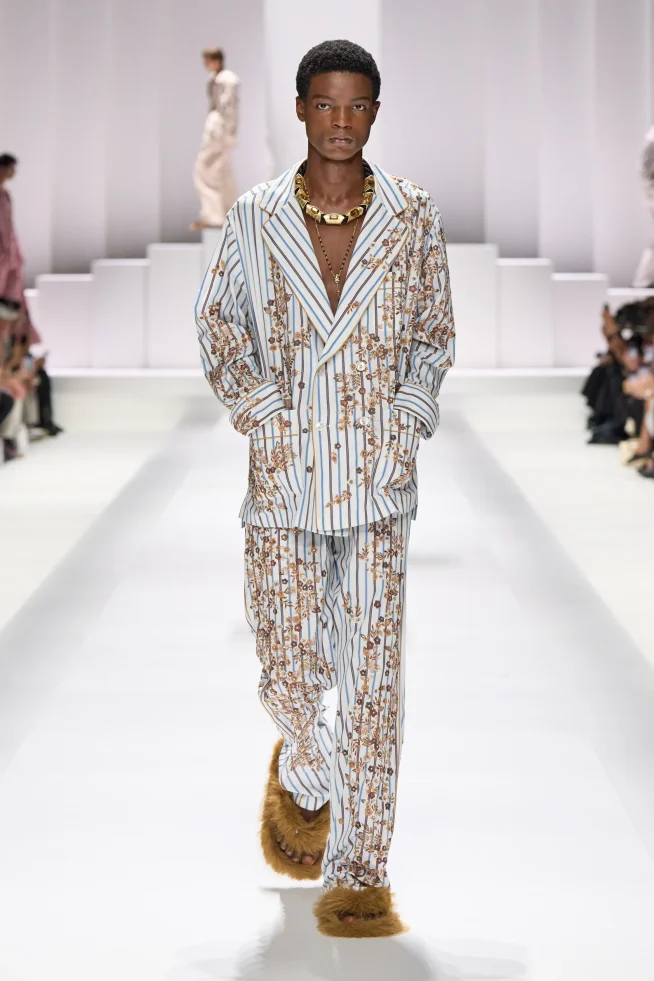 00081-dolce-and-gabbana-spring-2026-menswear-credit-gorunway