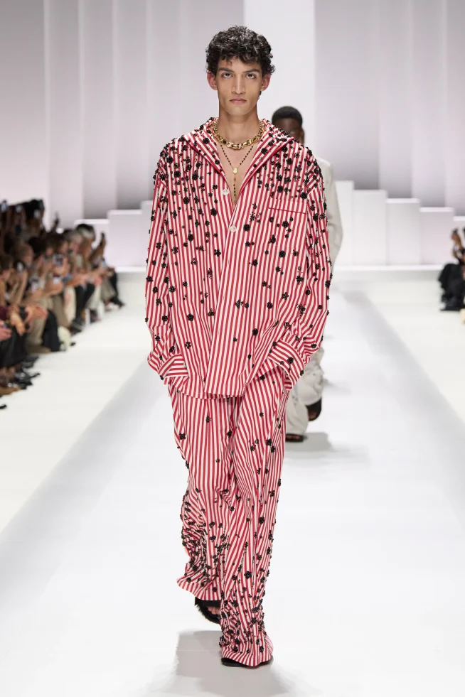 00087-dolce-and-gabbana-spring-2026-menswear-credit-gorunway