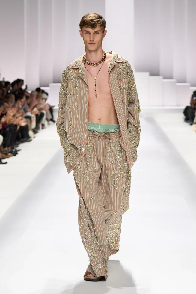 00093-dolce-and-gabbana-spring-2026-menswear-credit-gorunway