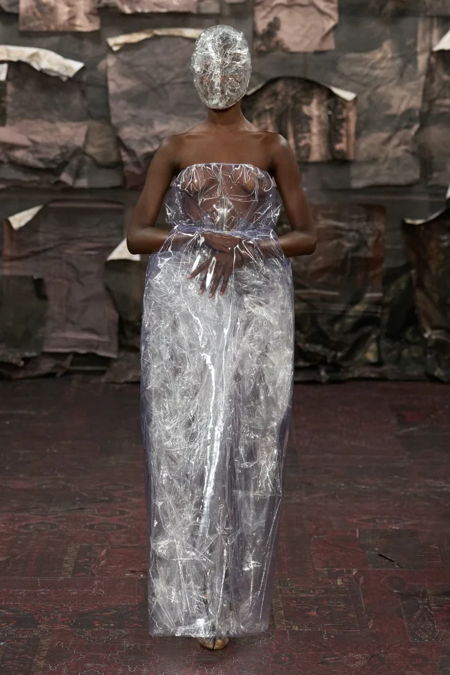 00001-maison-margiela-fall-2025-couture-credit-gorunway