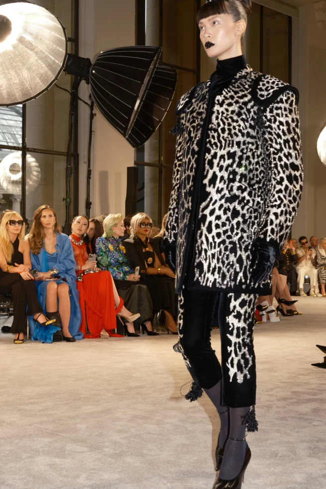 00003-schiaparelli-fall-2025-couture-credit-brand