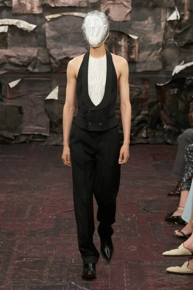 00006-maison-margiela-fall-2025-couture-credit-gorunway