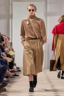 00007-celine-spring-2026-ready-to-wear-credit-gorunway