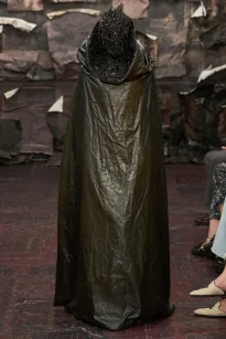 00007-maison-margiela-fall-2025-couture-credit-gorunway
