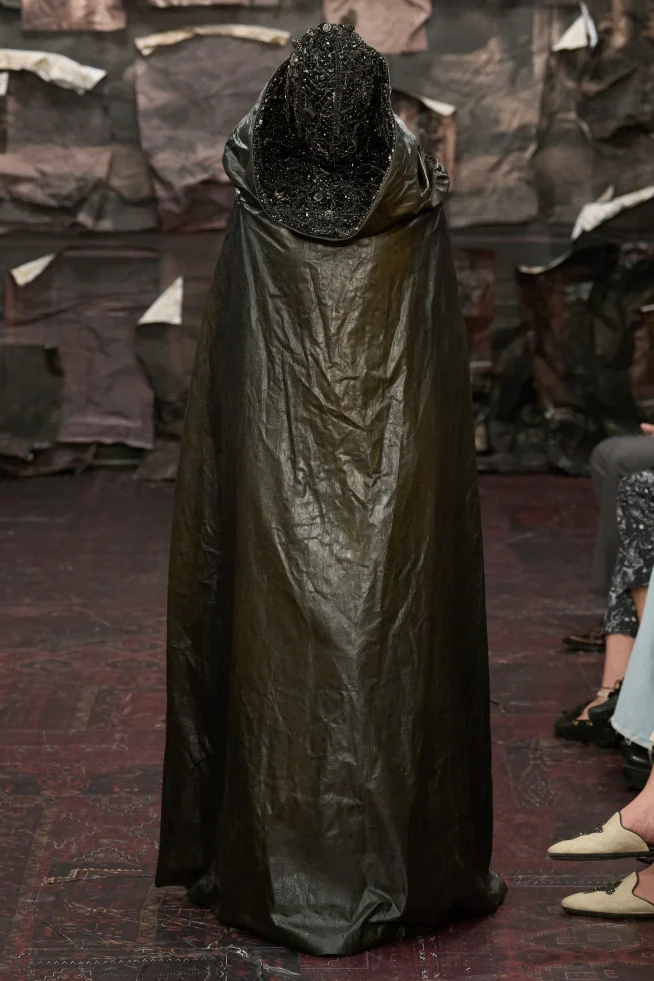 00007-maison-margiela-fall-2025-couture-credit-gorunway