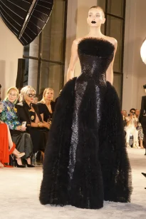 00007-schiaparelli-fall-2025-couture-credit-brand